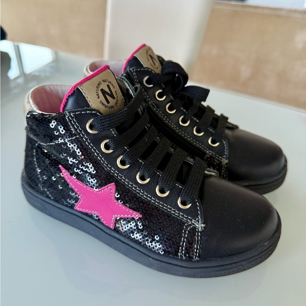 Naturino Black and Pink Sequin High-Top Sneakers. EU size 30. With box